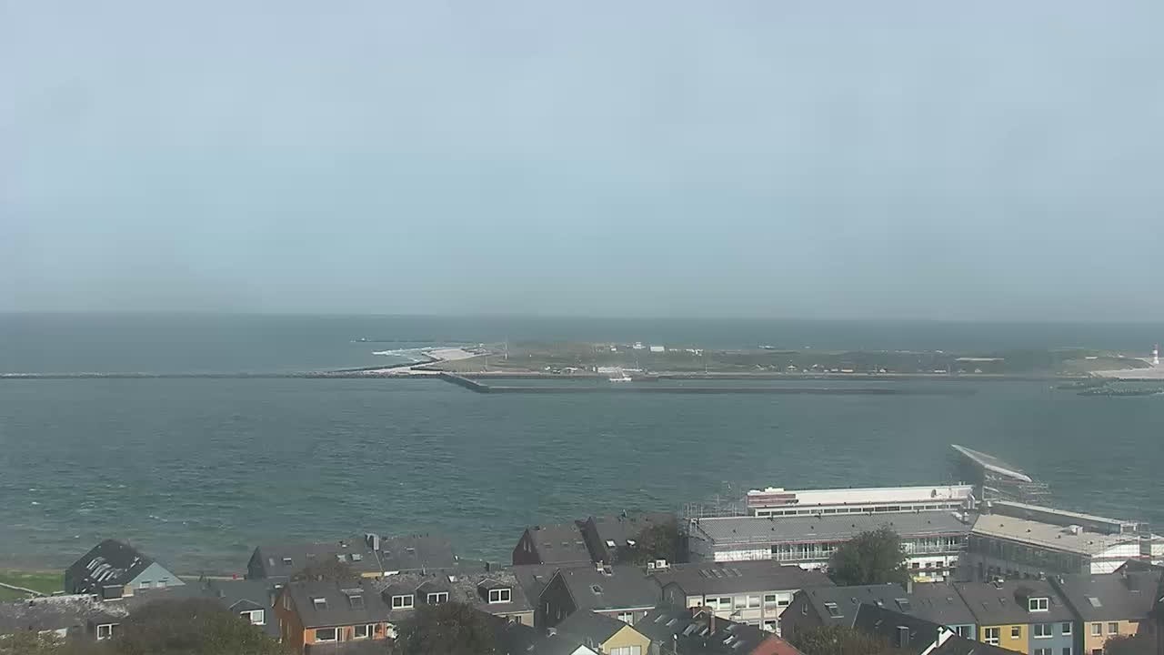 Archiv Foto Webcam Helgoland: Blick auf die Ladungsbrücke