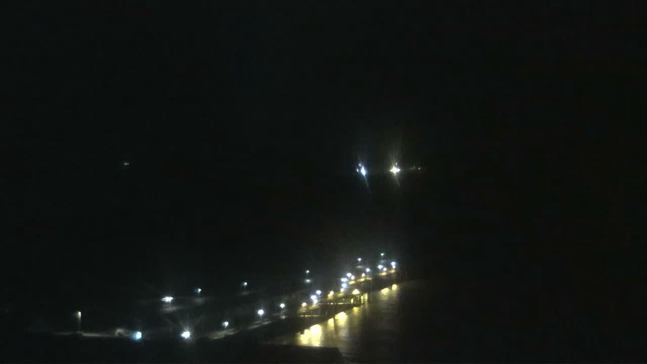 Archiv Foto Webcam Helgoland: Blick auf die Ladungsbrücke