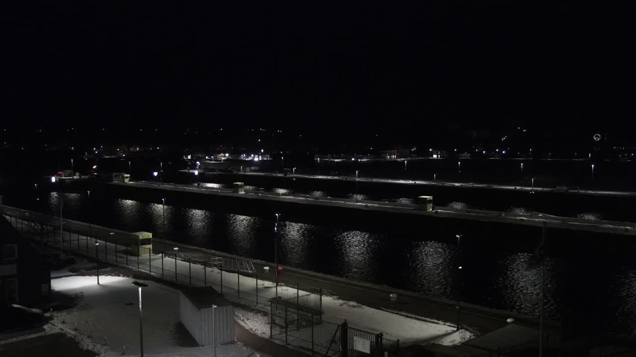 Archiv Foto Webcam Kiel: An den Schleusen