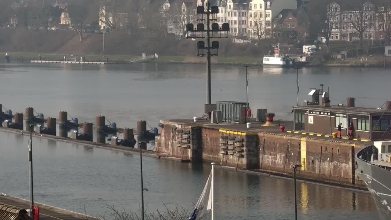 Archiv Foto Webcam Kiel: An den Schleusen