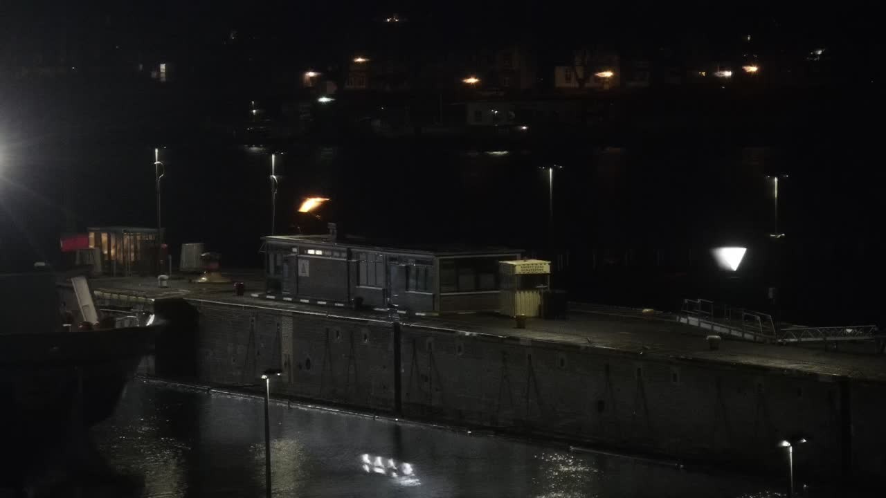 Archiv Foto Webcam Kiel: An den Schleusen