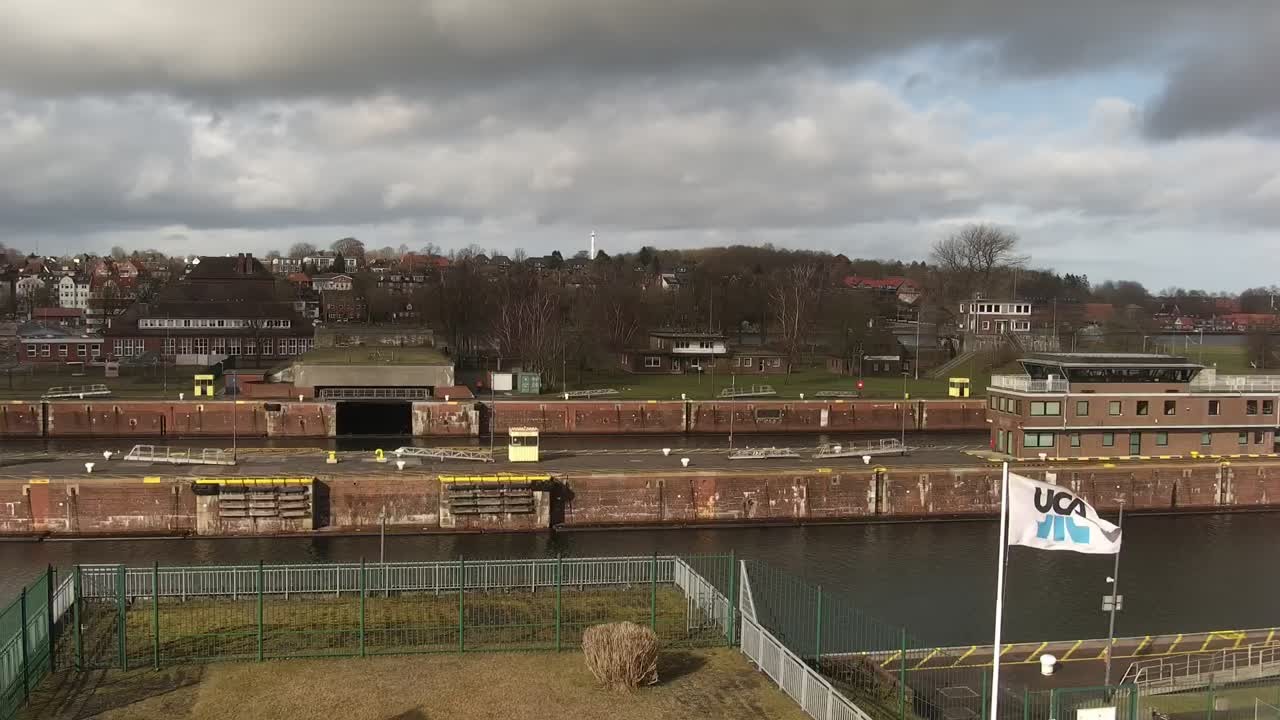 Archiv Foto Webcam Kiel: An den Schleusen