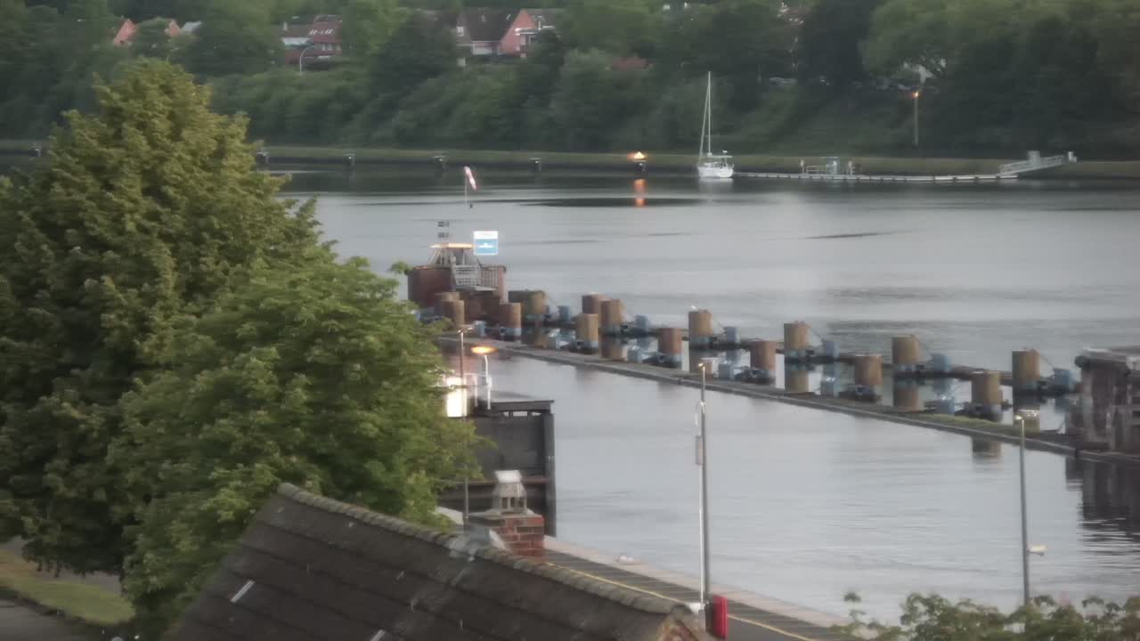 Archiv Foto Webcam Kiel: An den Schleusen