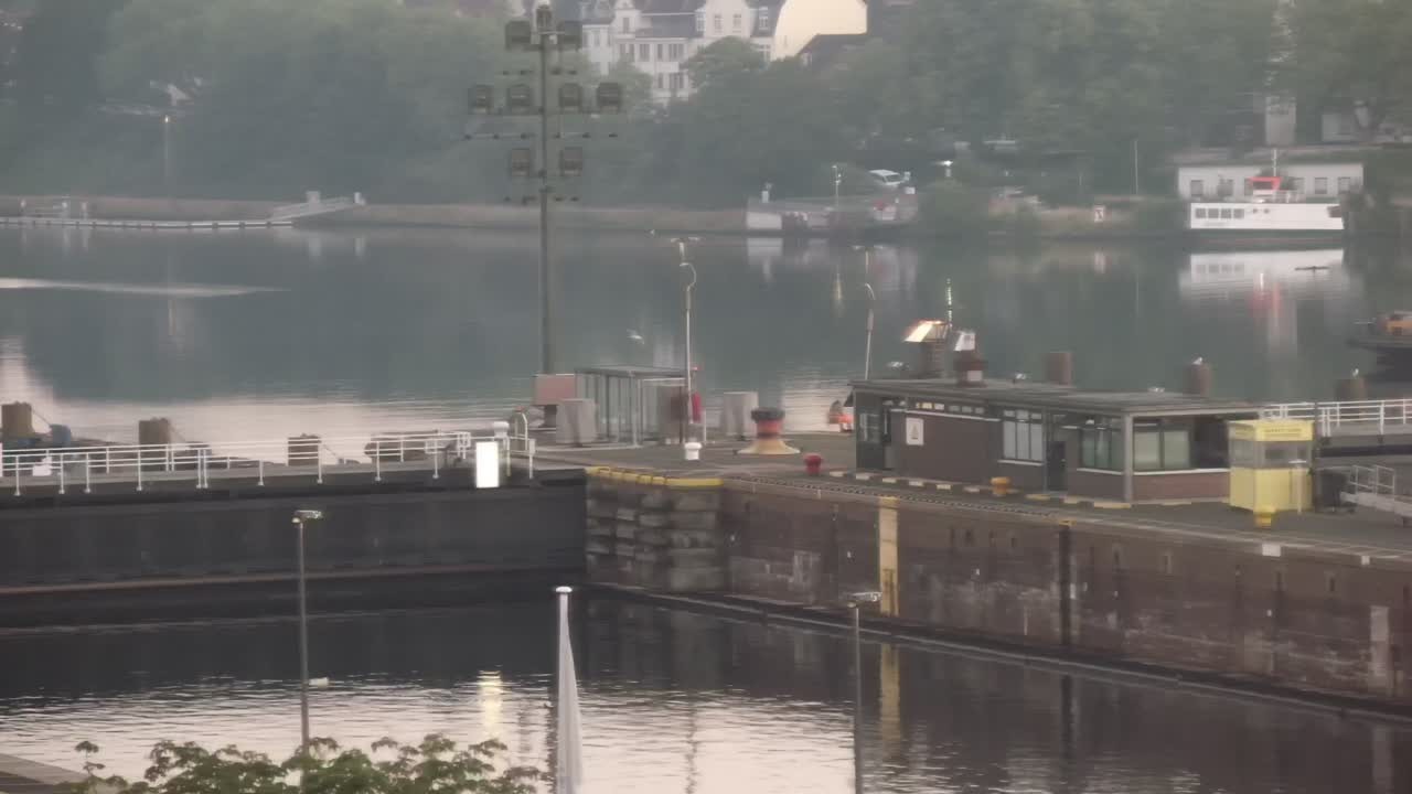 Archiv Foto Webcam Kiel: An den Schleusen