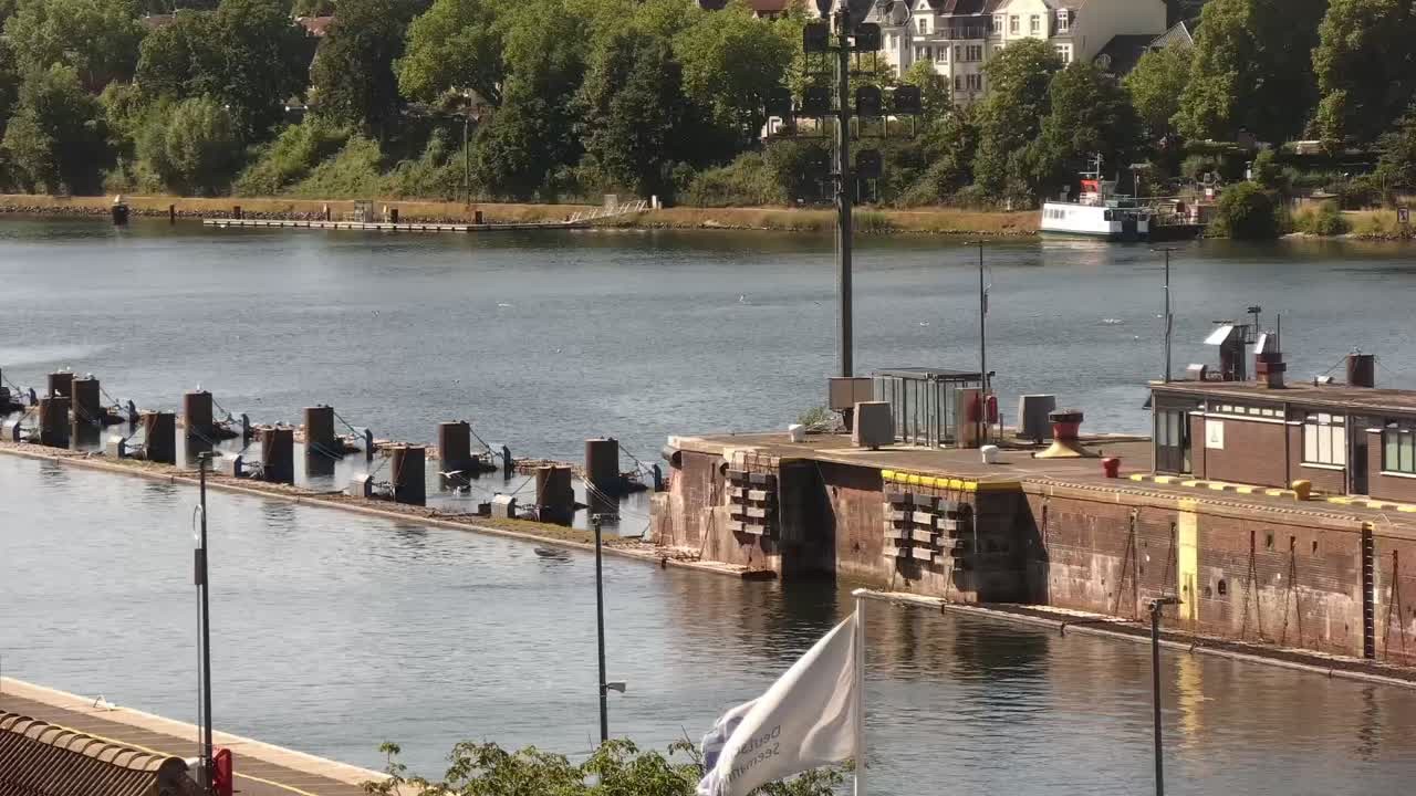 Archiv Foto Webcam Kiel: An den Schleusen