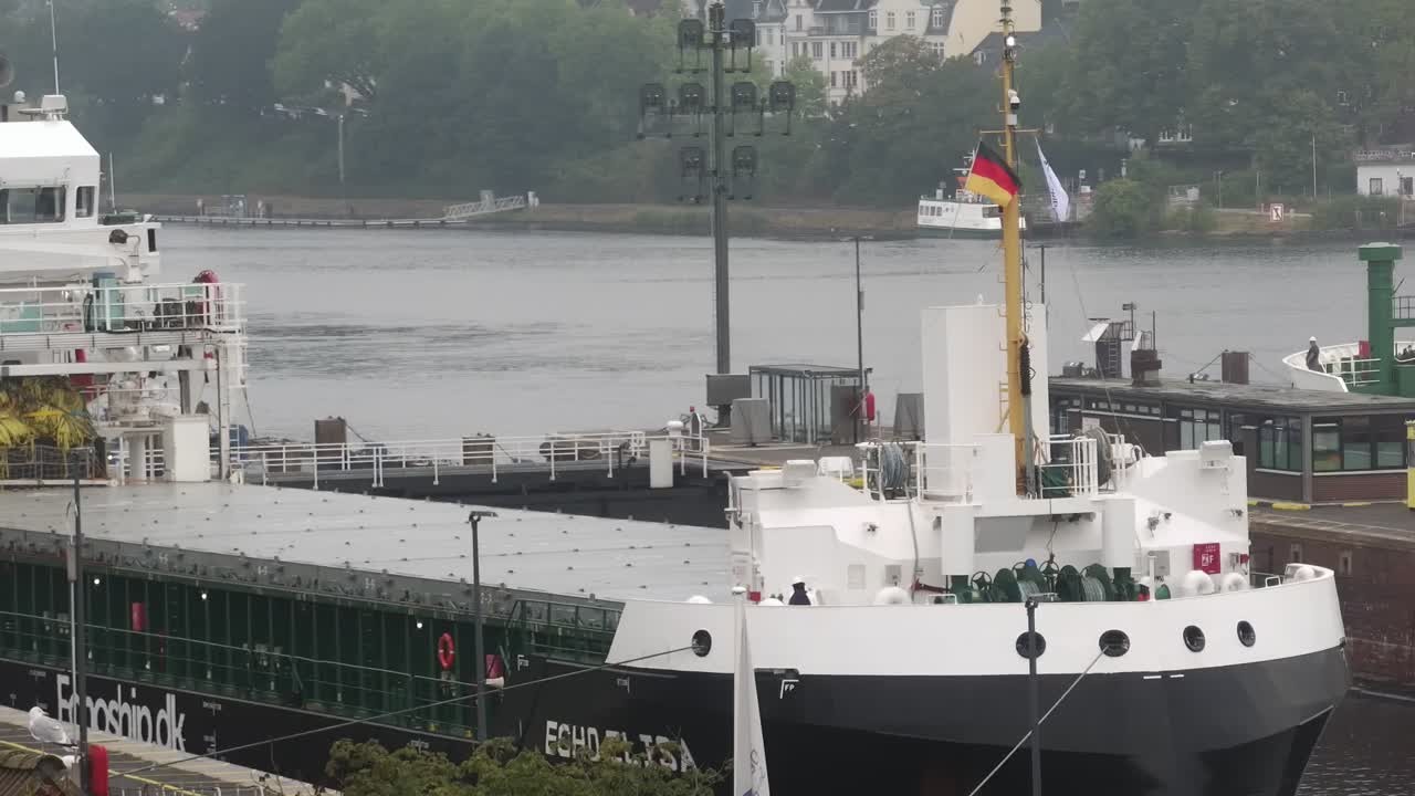 Archiv Foto Webcam Kiel: An den Schleusen