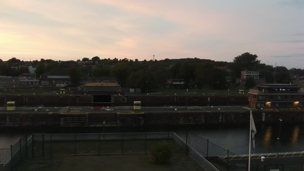 Archiv Foto Webcam Kiel: An den Schleusen
