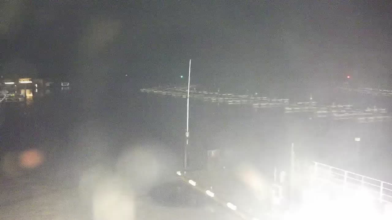 Archived image Webcam Kröslin: At the yacht harbour