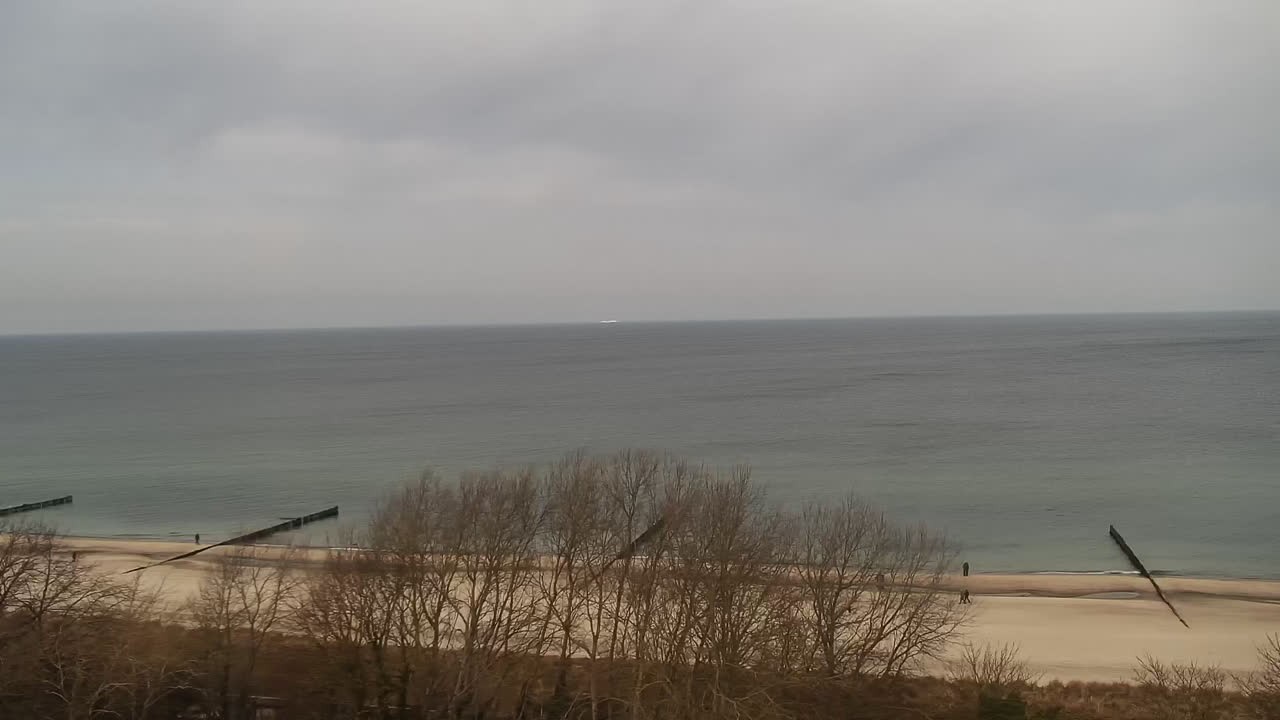 Archived image Webcam Kühlungsborn: View from the Upstalsboom Hotel Residence