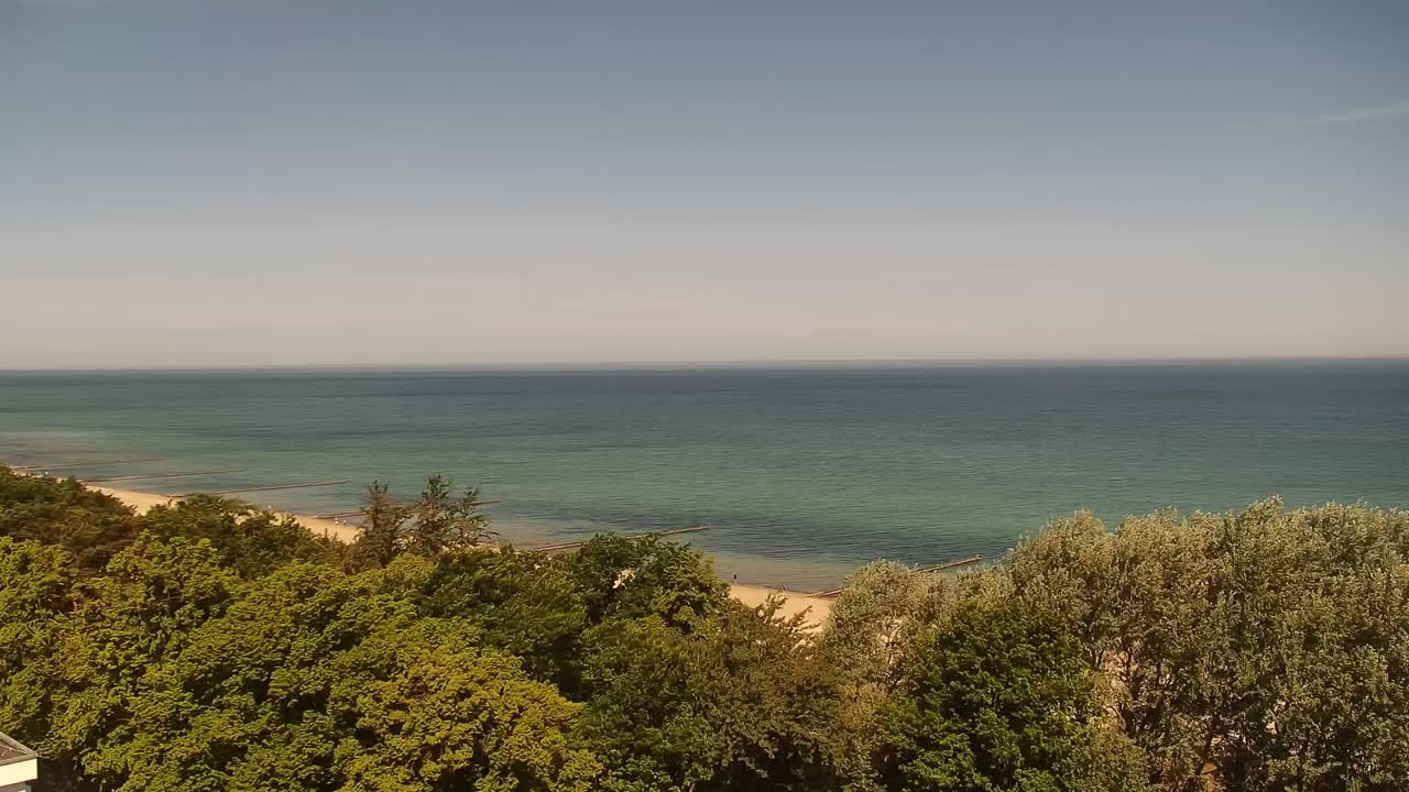 Archived image Webcam Kühlungsborn: View from the Upstalsboom Hotel Residence