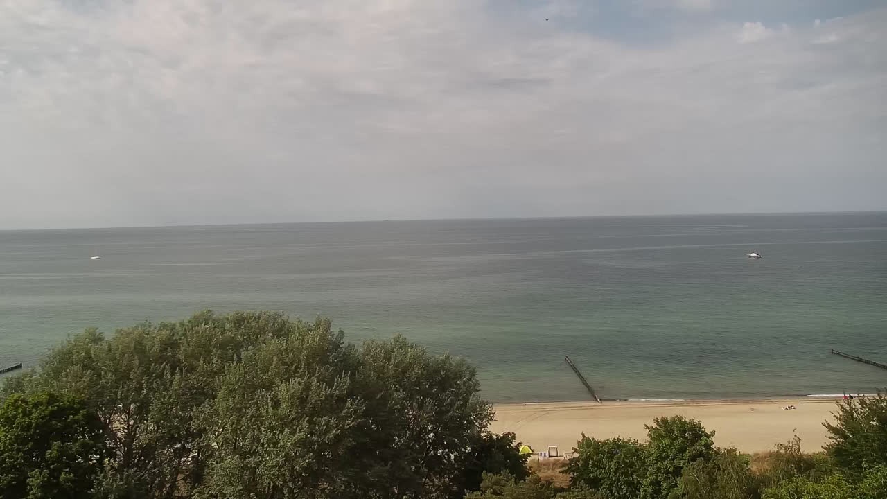 Archived image Webcam Kühlungsborn: View from the Upstalsboom Hotel Residence