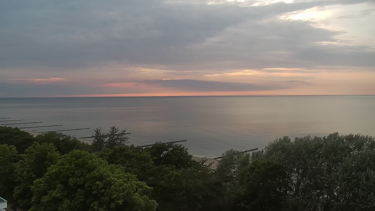 Archived image Webcam Kühlungsborn: View from the Upstalsboom Hotel Residence