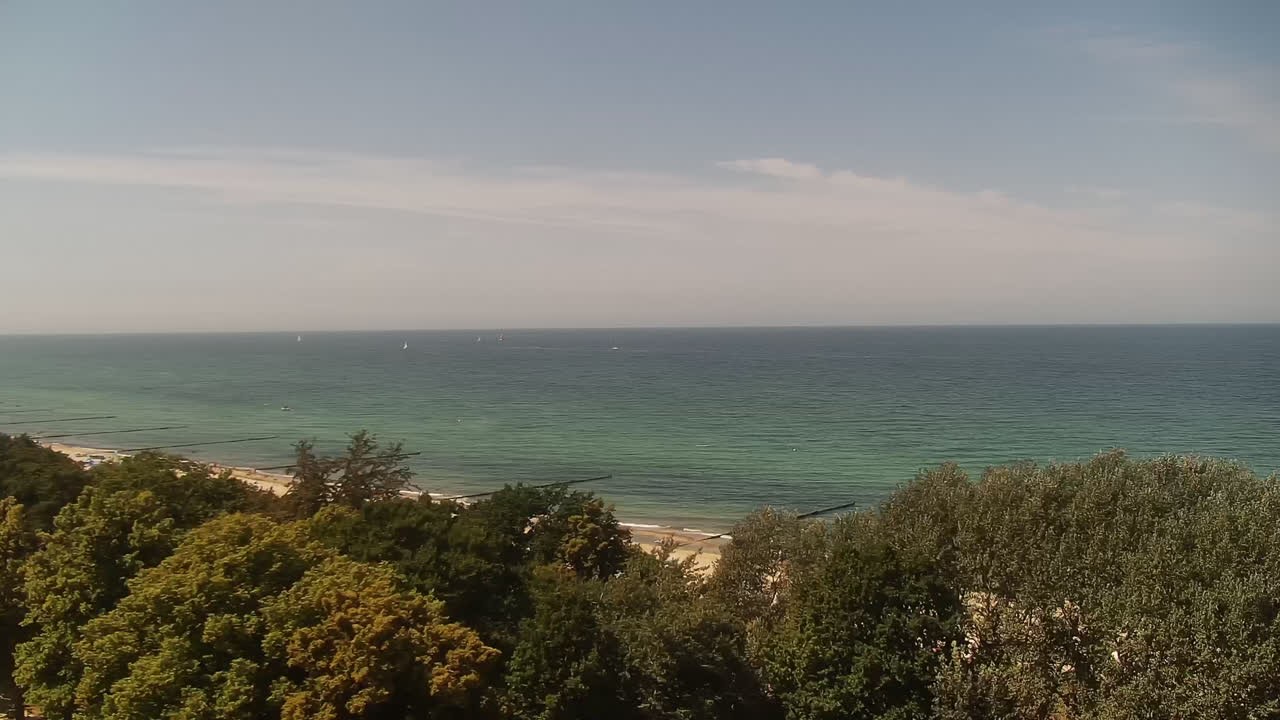 Archived image Webcam Kühlungsborn: View from the Upstalsboom Hotel Residence