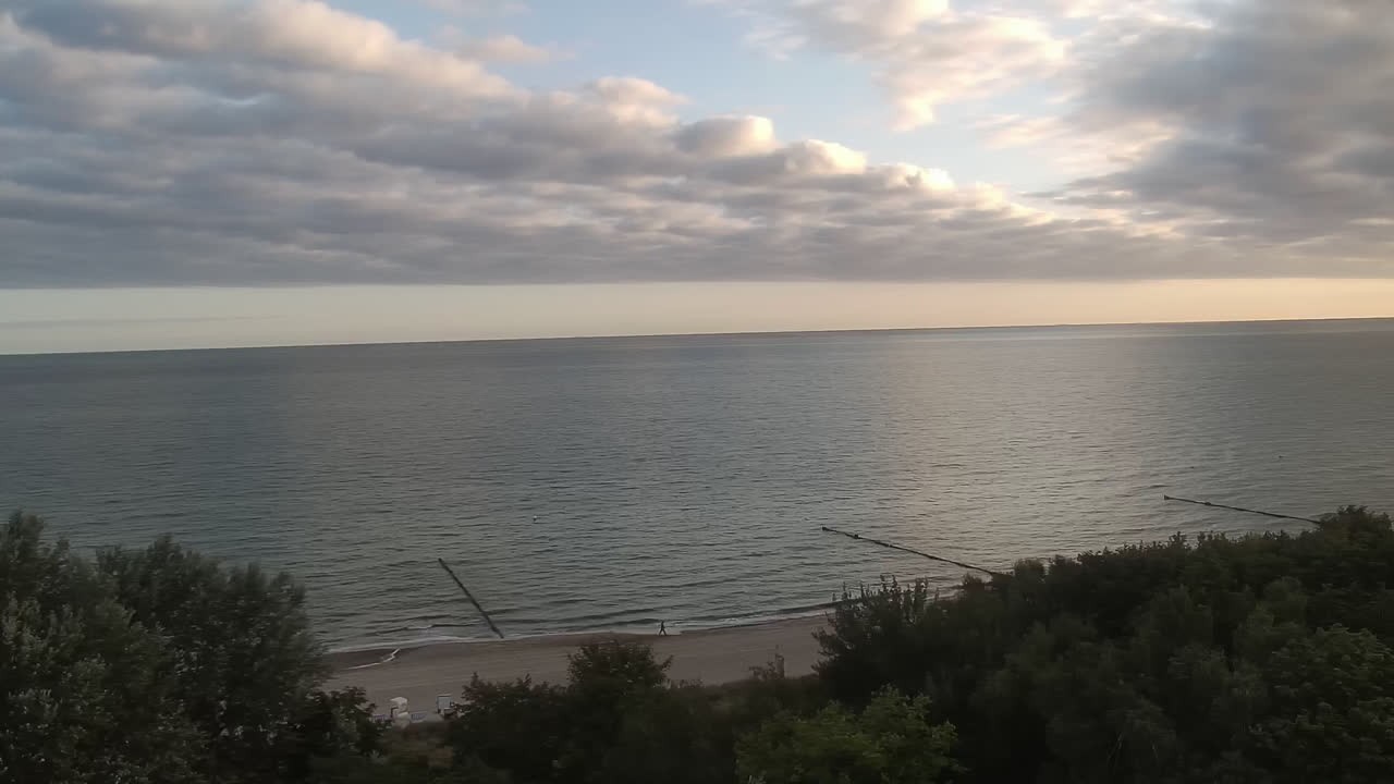 Archiv Foto Webcam Kühlungsborn: Blick von der Upstalsboom Hotelresidenz