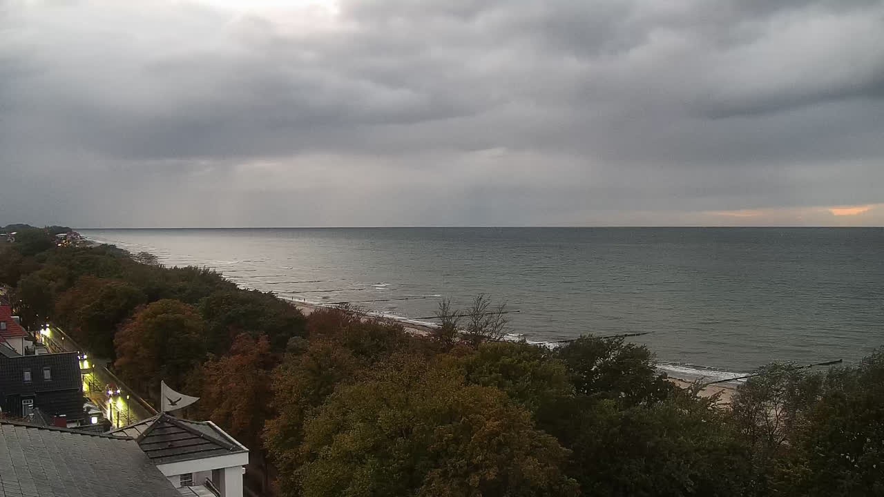 Archived image Webcam Kühlungsborn: View from the Upstalsboom Hotel Residence