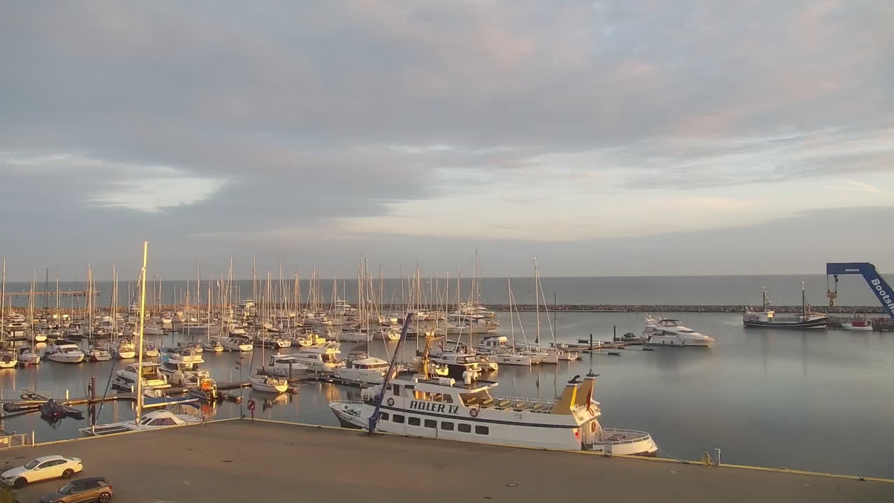 Archived image Webcam Kühlungsborn at the boat harbour