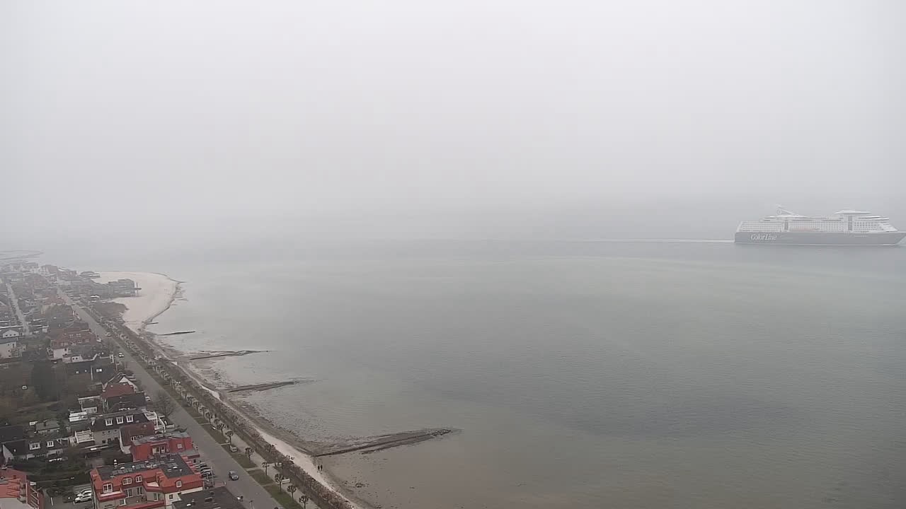 Archiv Foto Webcam Laboe: Blick auf das Museumsschiff