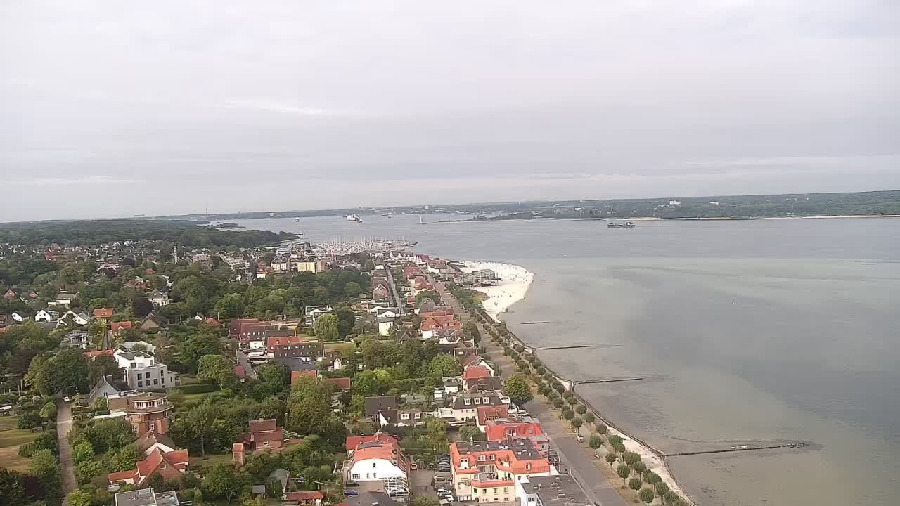 Archived image Webcam Laboe: View of the museum ship