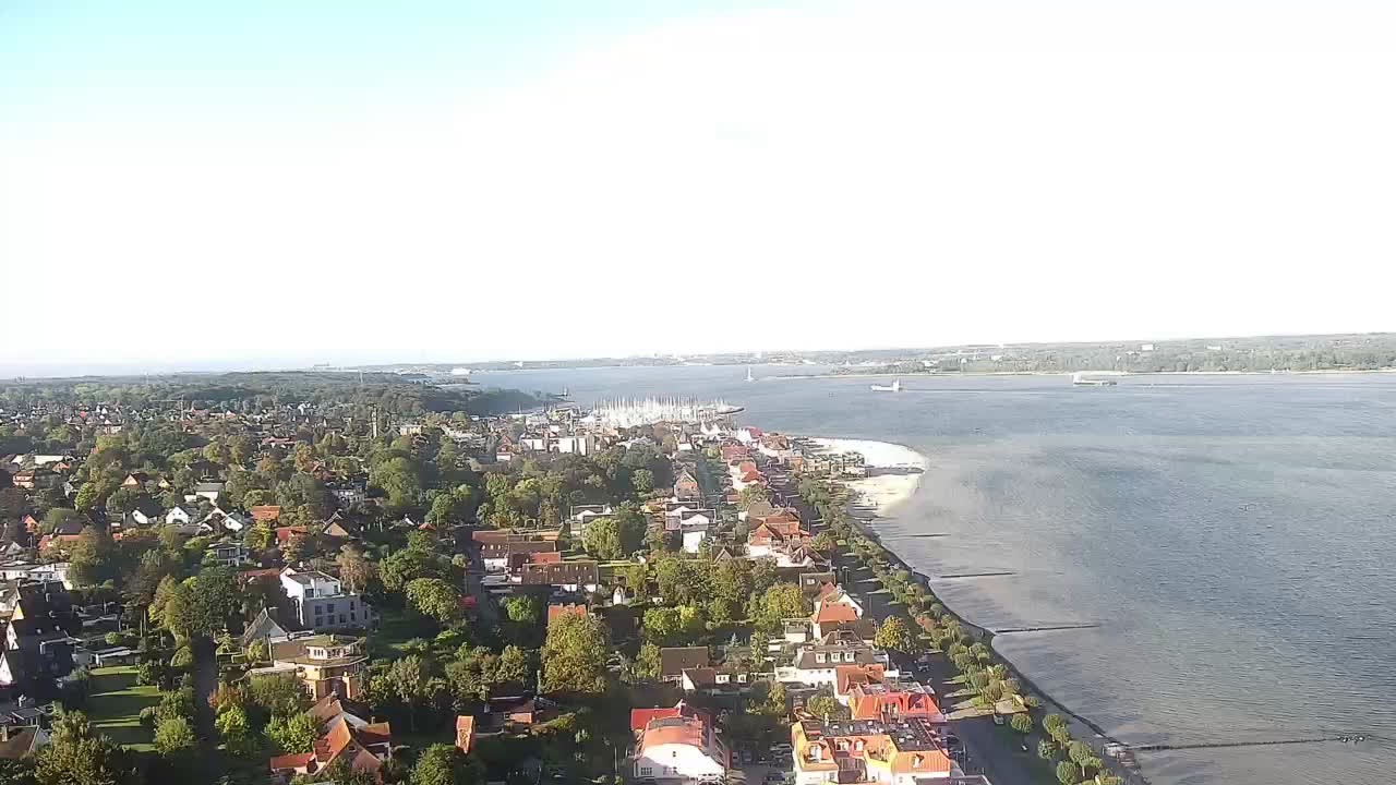 Archiv Foto Webcam Laboe: Blick auf das Museumsschiff