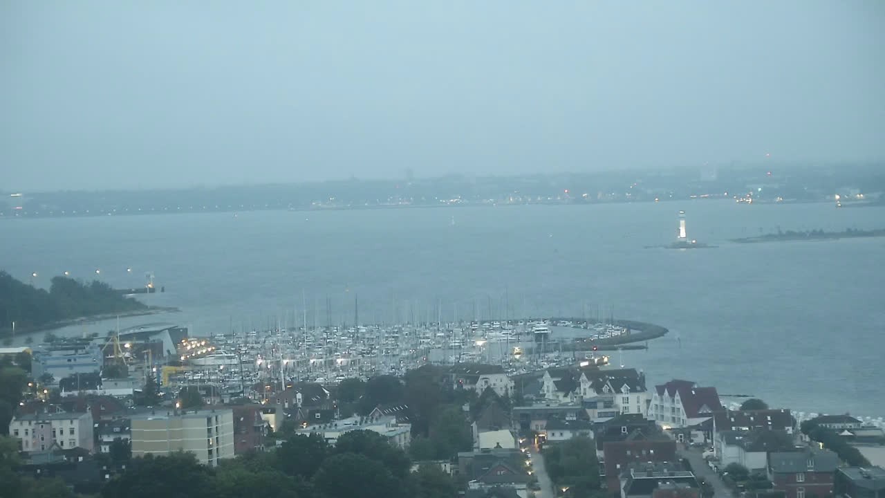 Archiv Foto Webcam Laboe: Blick auf das Museumsschiff