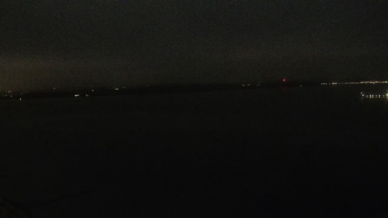 Archiv Foto Webcam Laboe: Blick auf das Museumsschiff