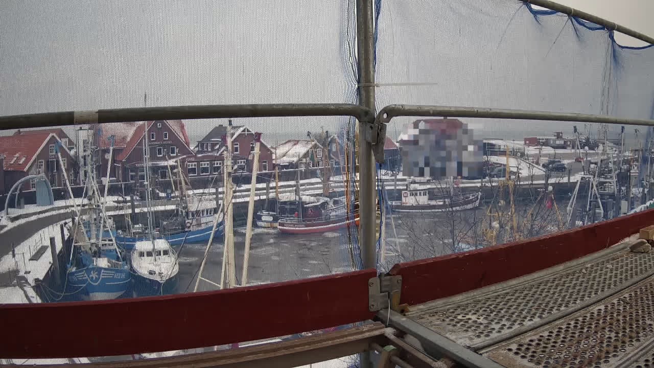Archiv Foto Webcam Neuharlingersiel am Kutterhafens