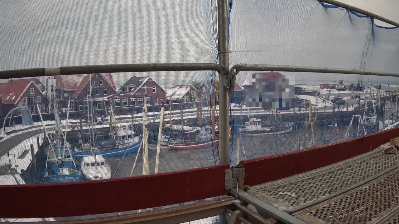 Archiv Foto Webcam Neuharlingersiel am Kutterhafens