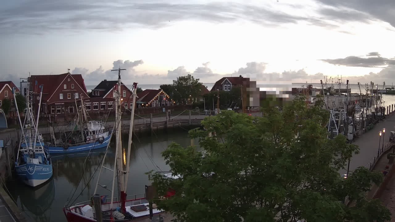 Archiv Foto Webcam Neuharlingersiel am Kutterhafens