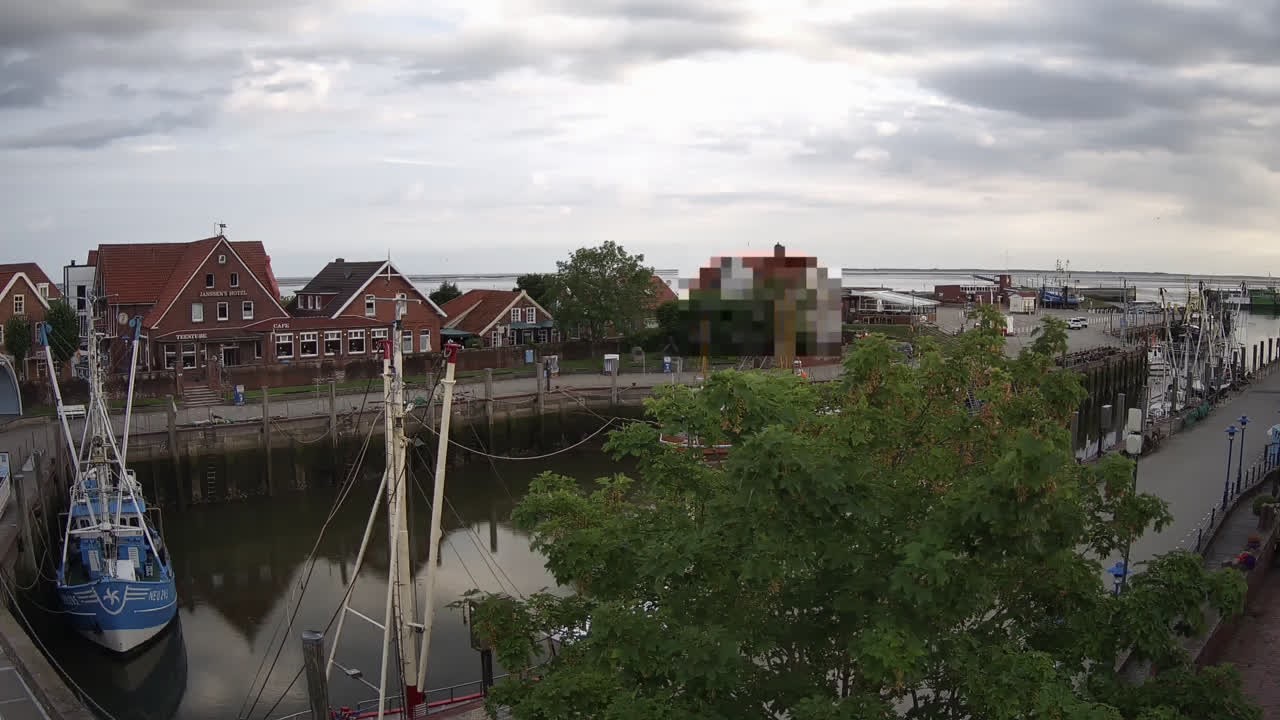 Archiv Foto Webcam Neuharlingersiel am Kutterhafens