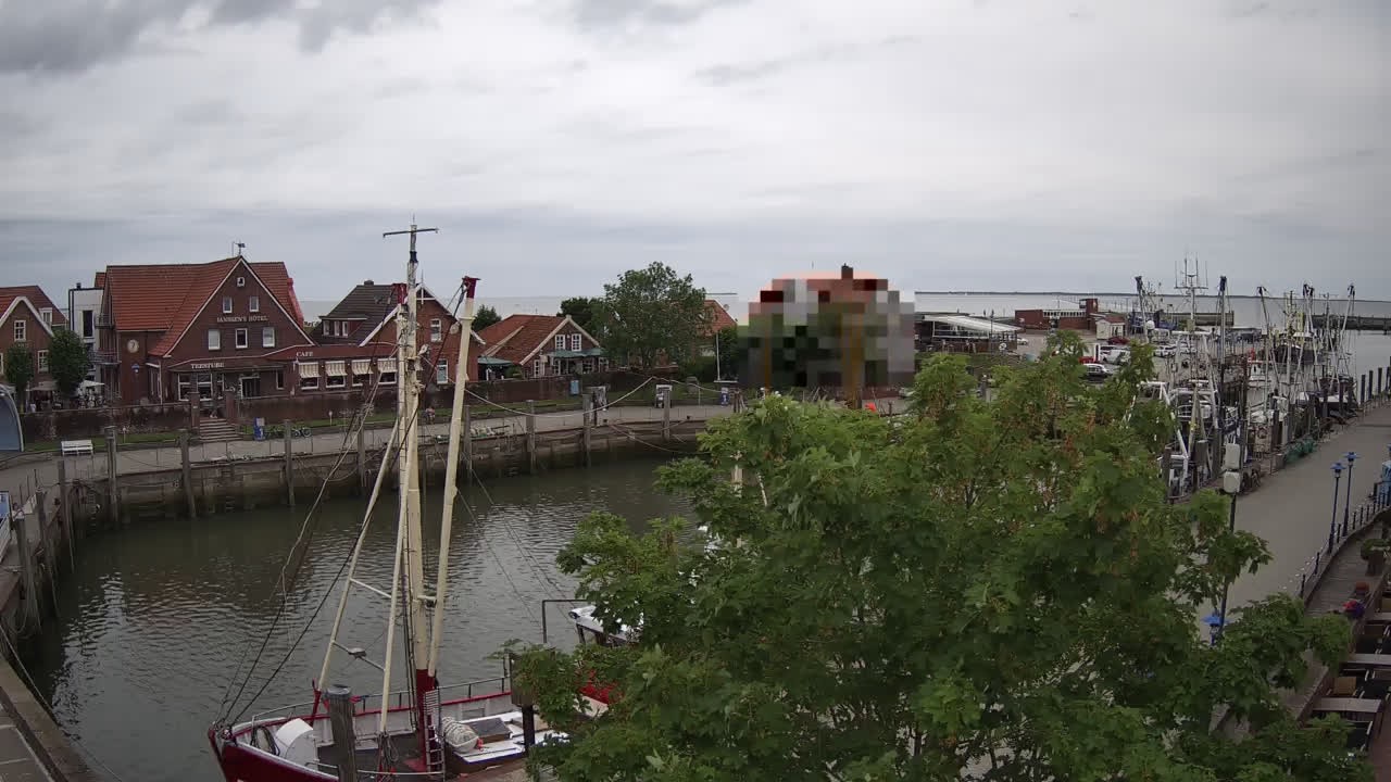 Archiv Foto Webcam Neuharlingersiel am Kutterhafens