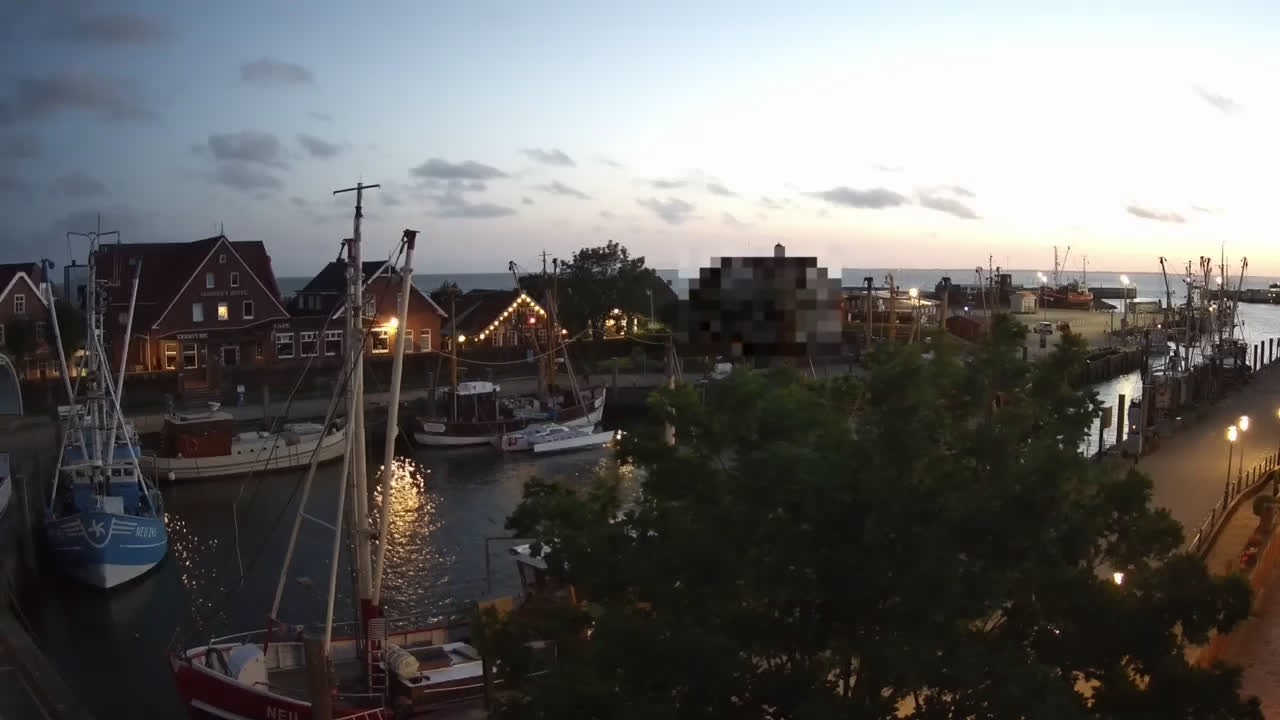 Archiv Foto Webcam Neuharlingersiel am Kutterhafens