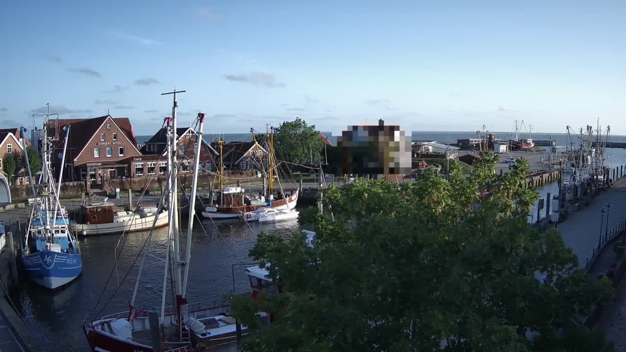Archiv Foto Webcam Neuharlingersiel am Kutterhafens
