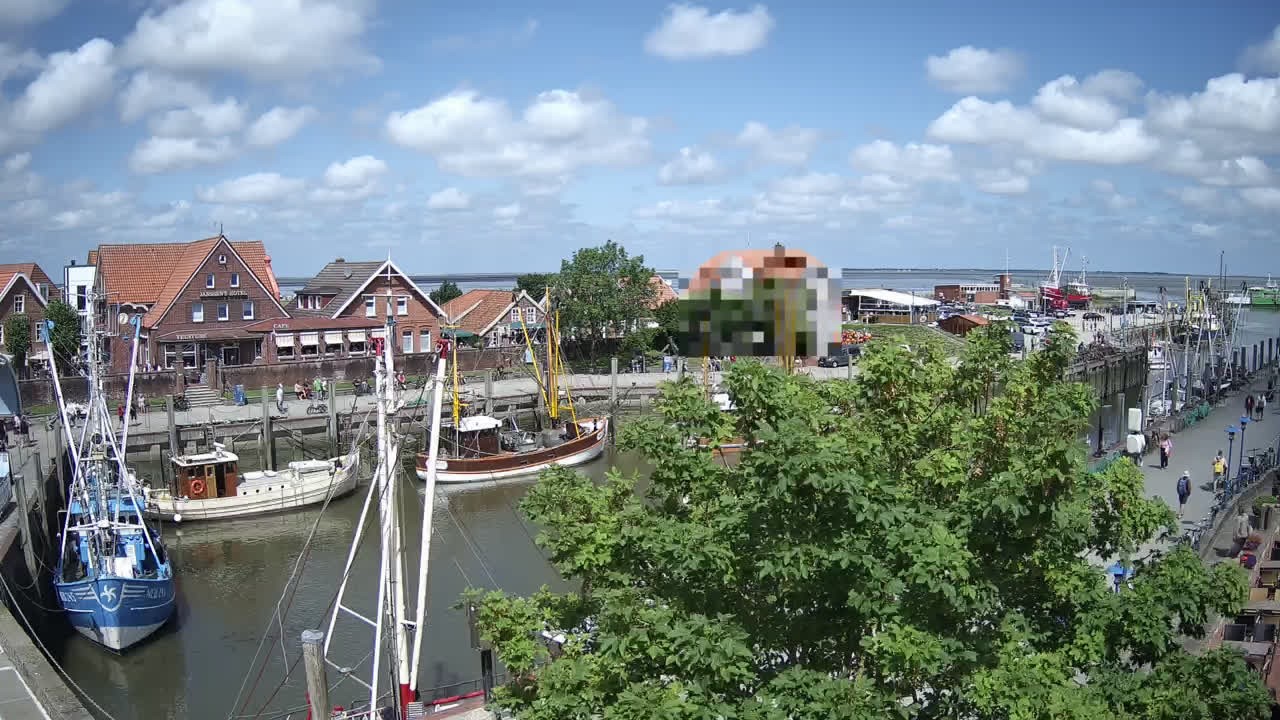 Archiv Foto Webcam Neuharlingersiel am Kutterhafens
