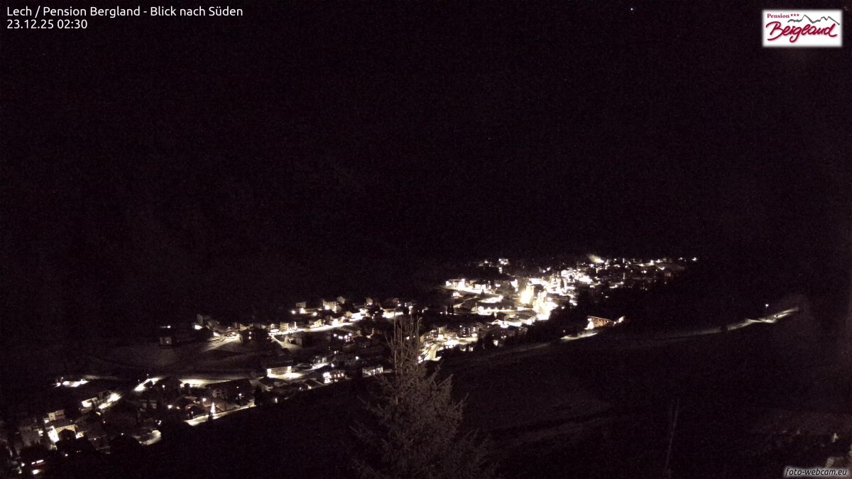 Archiv Foto Webcam Oberlech: Ausblick Pension Bergland