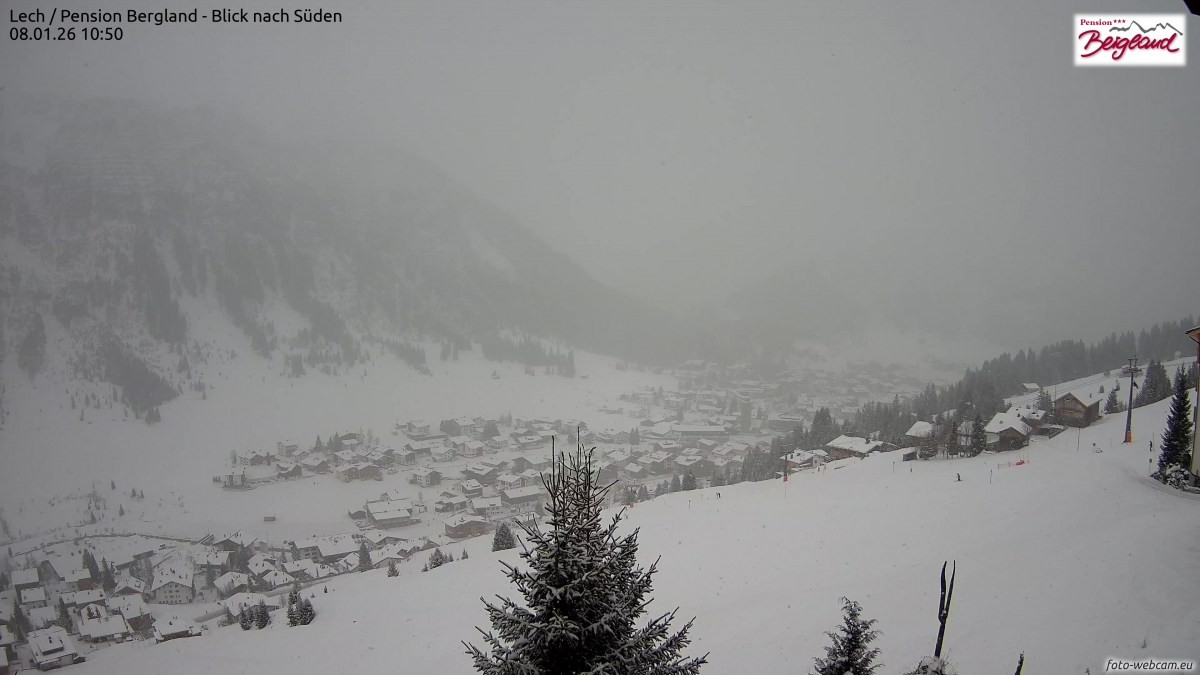 Archived image Webcam Lech am Arlberg - Guesthouse Bergland