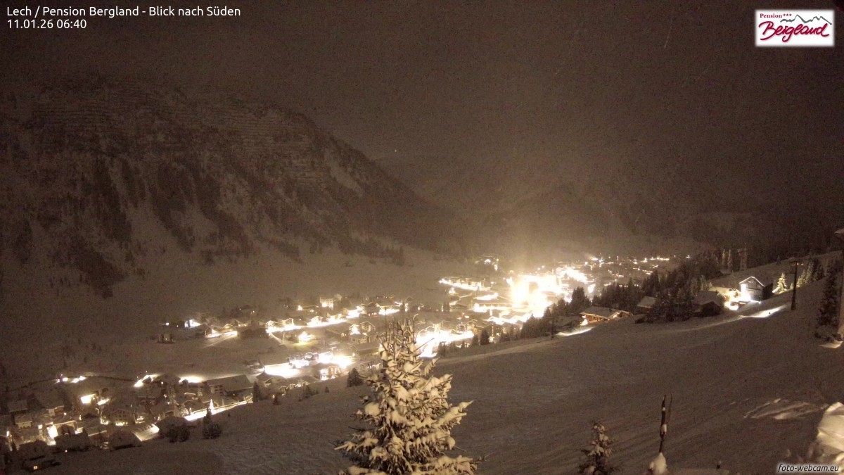 Archived image Webcam Lech am Arlberg - Guesthouse Bergland