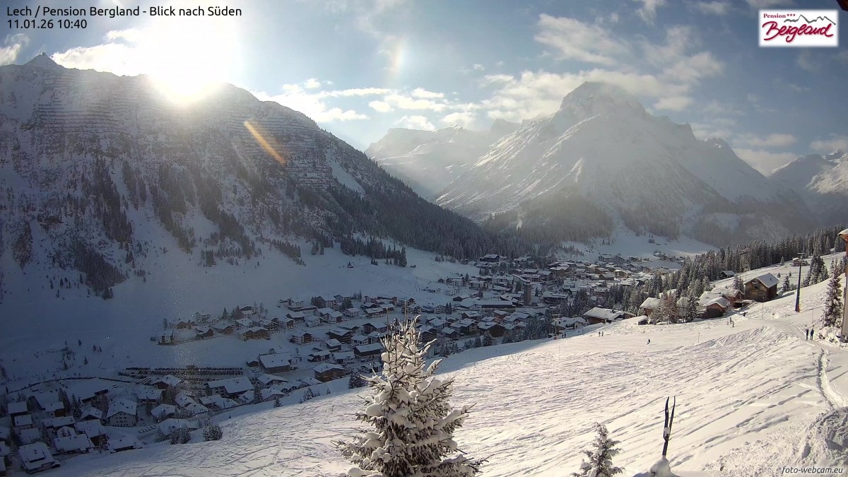 Archived image Webcam Lech am Arlberg - Guesthouse Bergland
