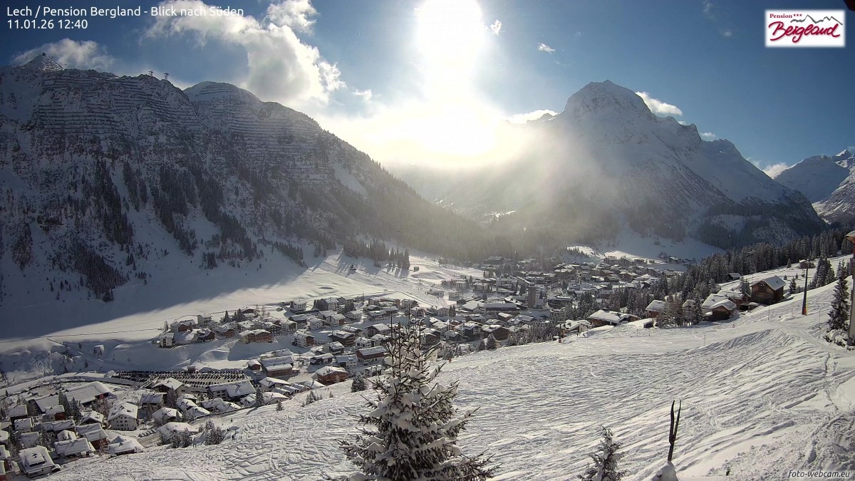 Archived image Webcam Lech am Arlberg - Guesthouse Bergland