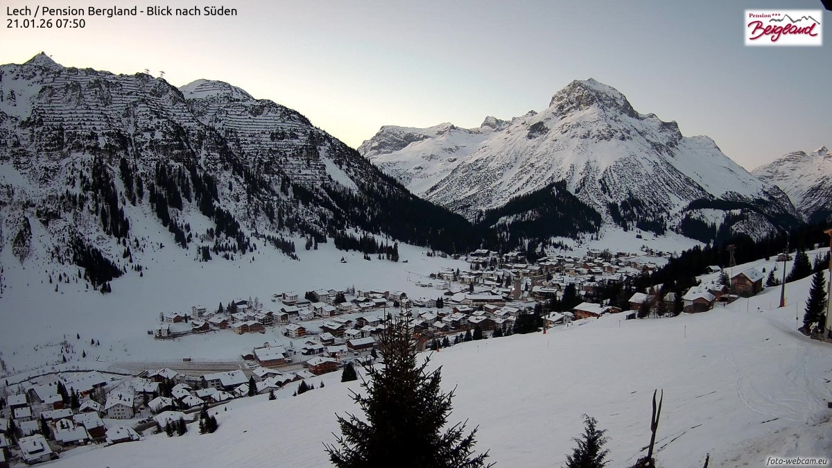 Archived image Webcam Lech am Arlberg - Guesthouse Bergland