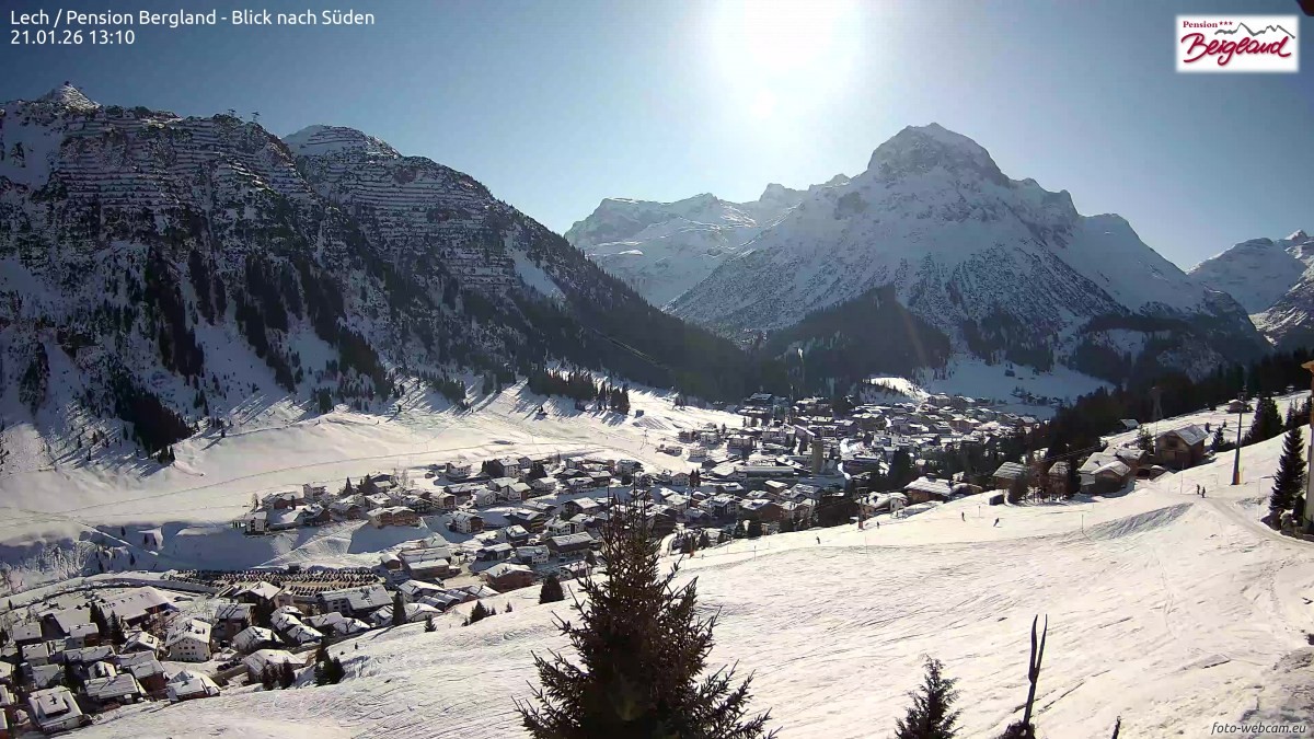 Archived image Webcam Lech am Arlberg - Guesthouse Bergland