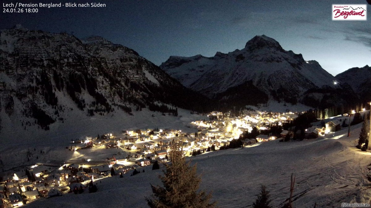 Archiv Foto Webcam Oberlech: Ausblick Pension Bergland