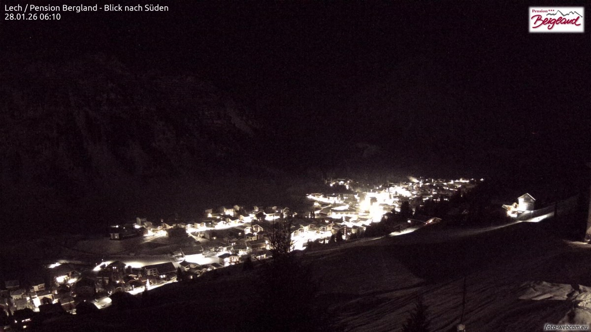 Archiv Foto Webcam Oberlech: Ausblick Pension Bergland