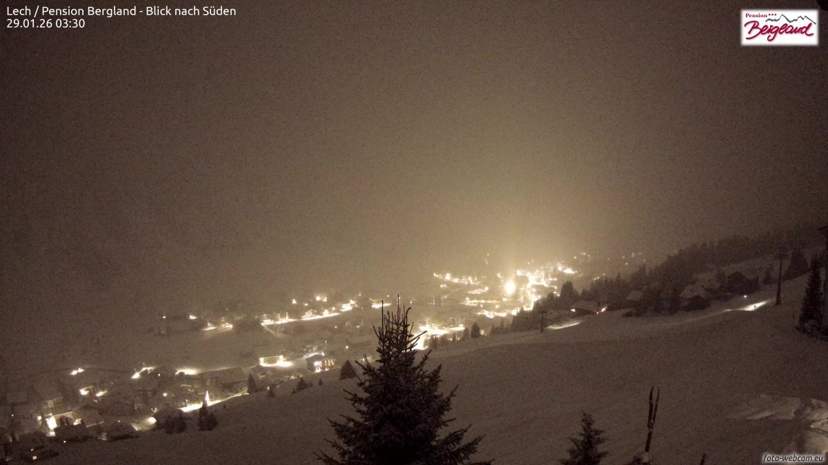 Archived image Webcam Lech am Arlberg - Guesthouse Bergland