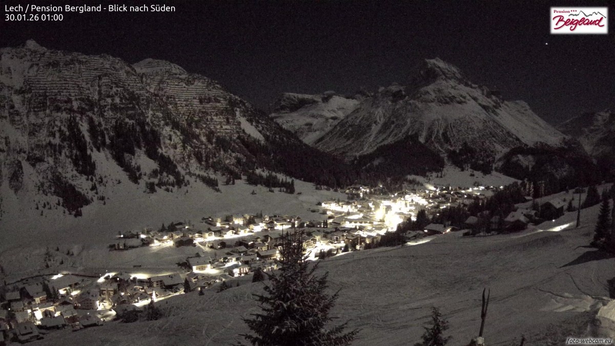 Archived image Webcam Lech am Arlberg - Guesthouse Bergland