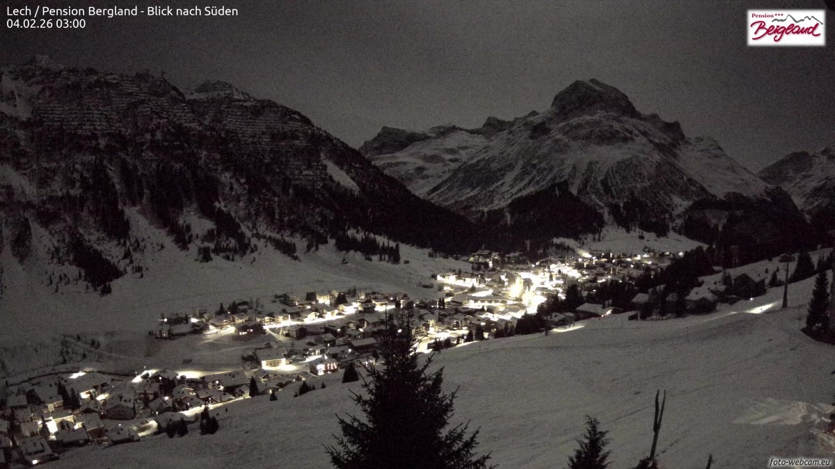 Archiv Foto Webcam Oberlech: Ausblick Pension Bergland