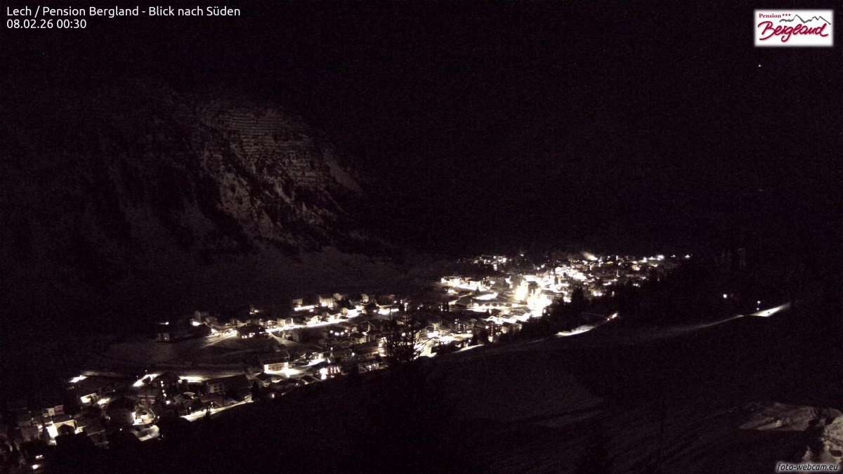Archiv Foto Webcam Oberlech: Ausblick Pension Bergland