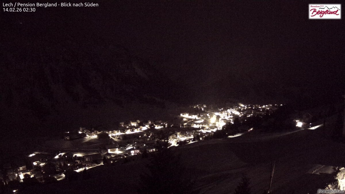 Archiv Foto Webcam Oberlech: Ausblick Pension Bergland