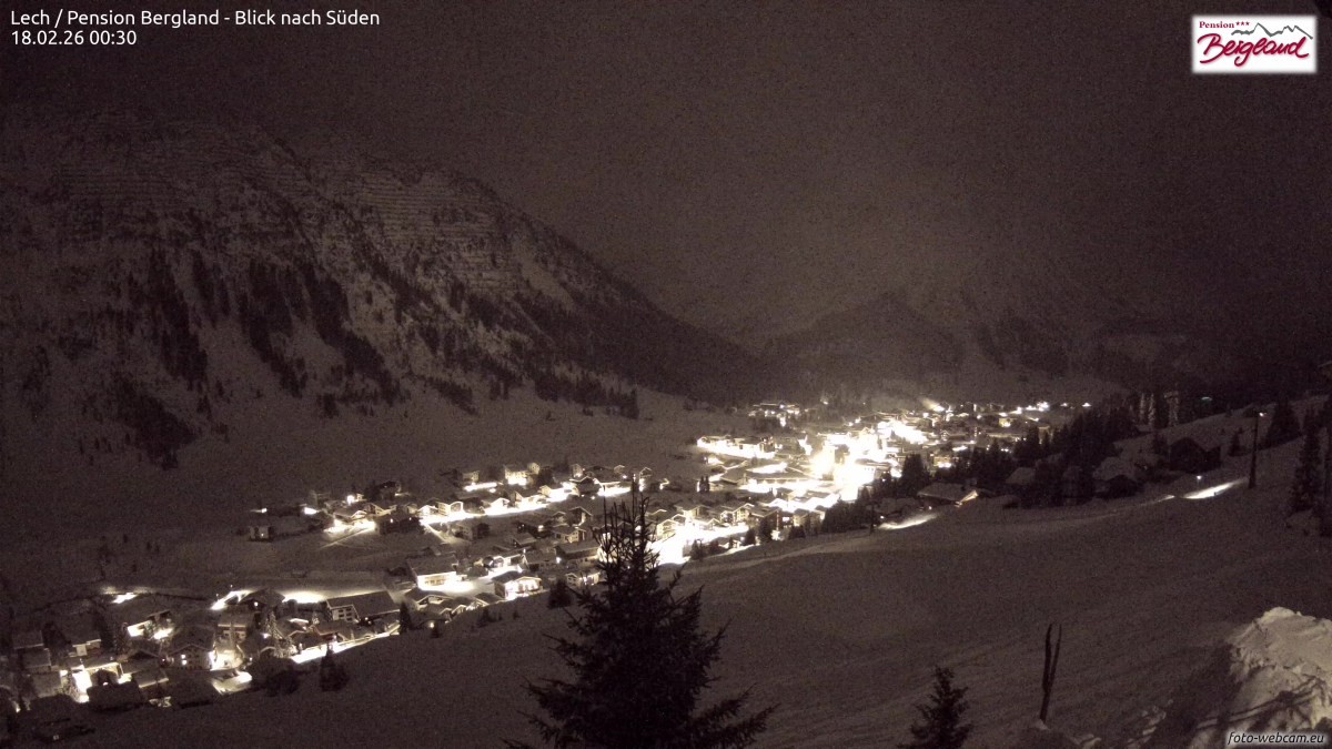 Archived image Webcam Lech am Arlberg - Guesthouse Bergland