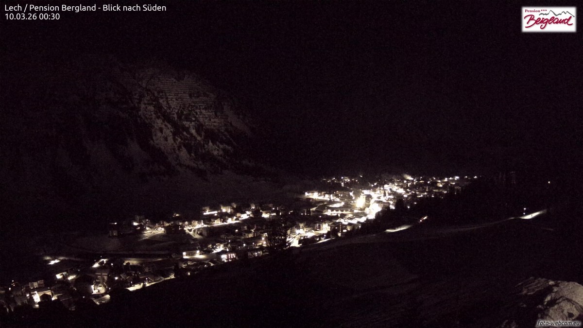 Archiv Foto Webcam Oberlech: Ausblick Pension Bergland