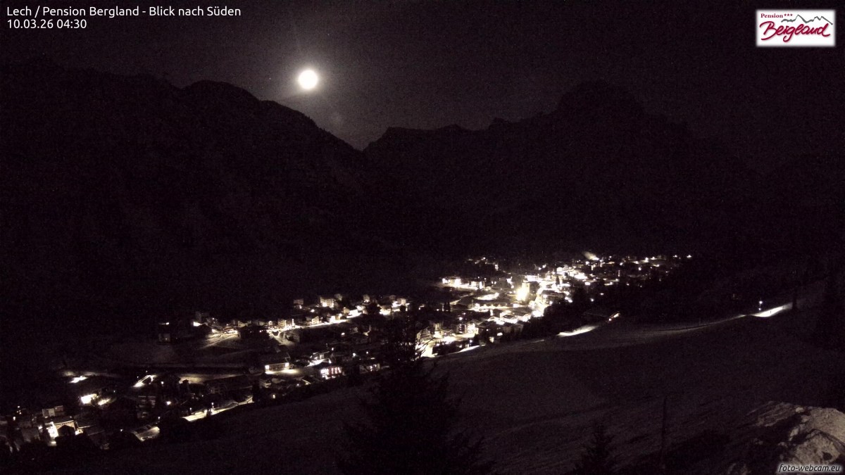 Archiv Foto Webcam Oberlech: Ausblick Pension Bergland